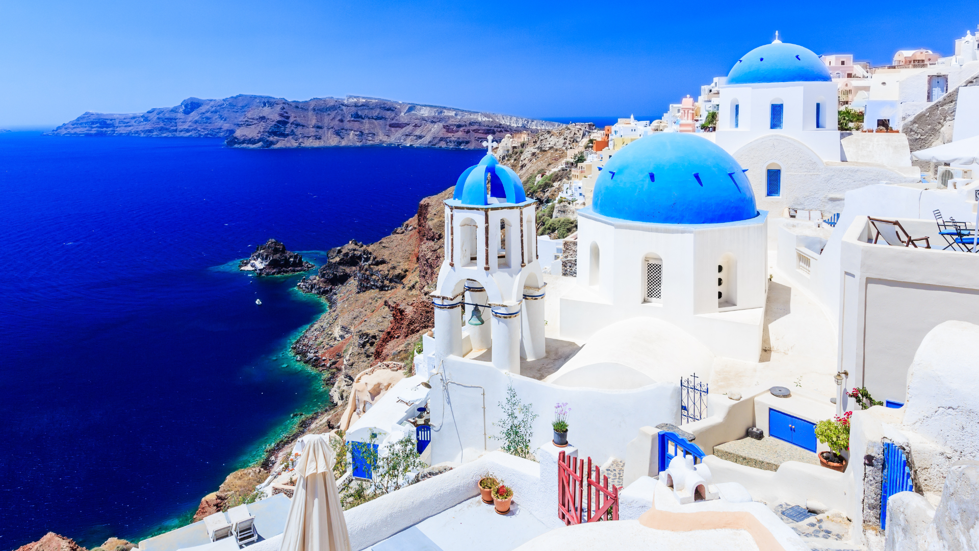 The Best Time to Visit Greece: A South African Traveller’s Guide - Featured Image