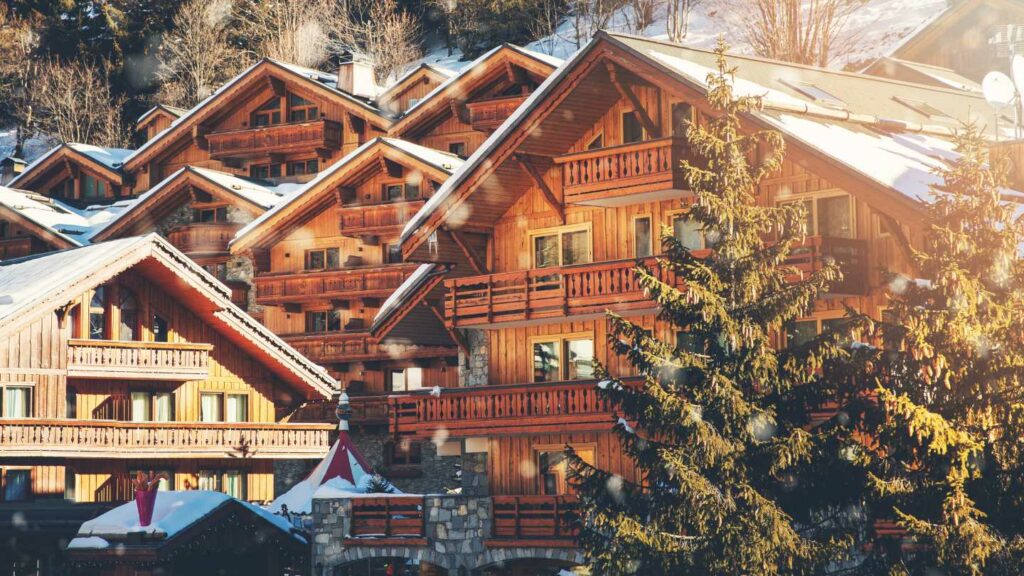 With South Africa's winter months upon us, there's no better time to start planning the ultimate ski escape - Image 4