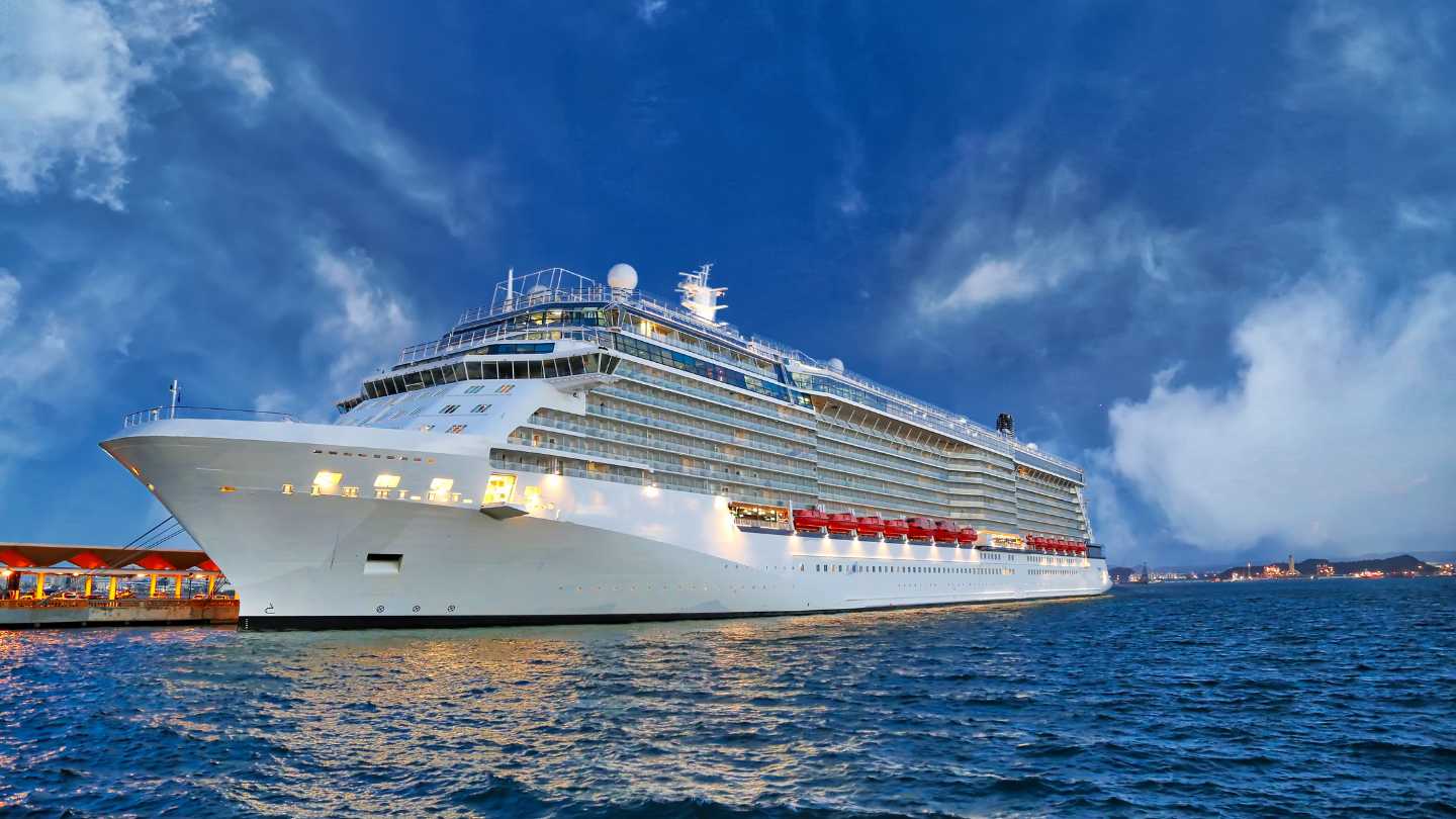 Festive Cruises: Celebrate the Holiday Season with Luxury and Adventure at Sea - Featured Image