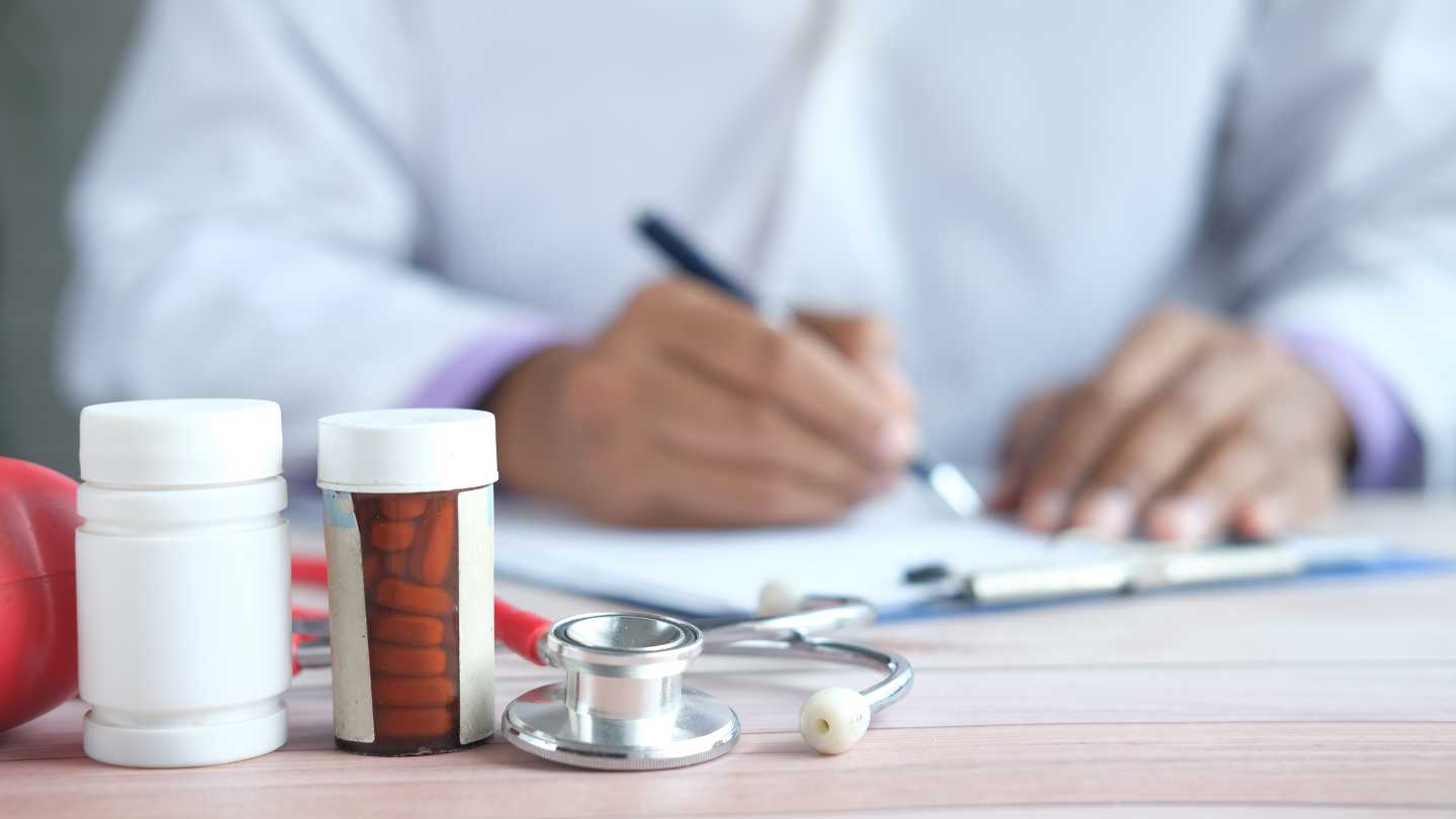 Stress-Free Travel: 7 Insider Tips from Travel Experts - Image 4