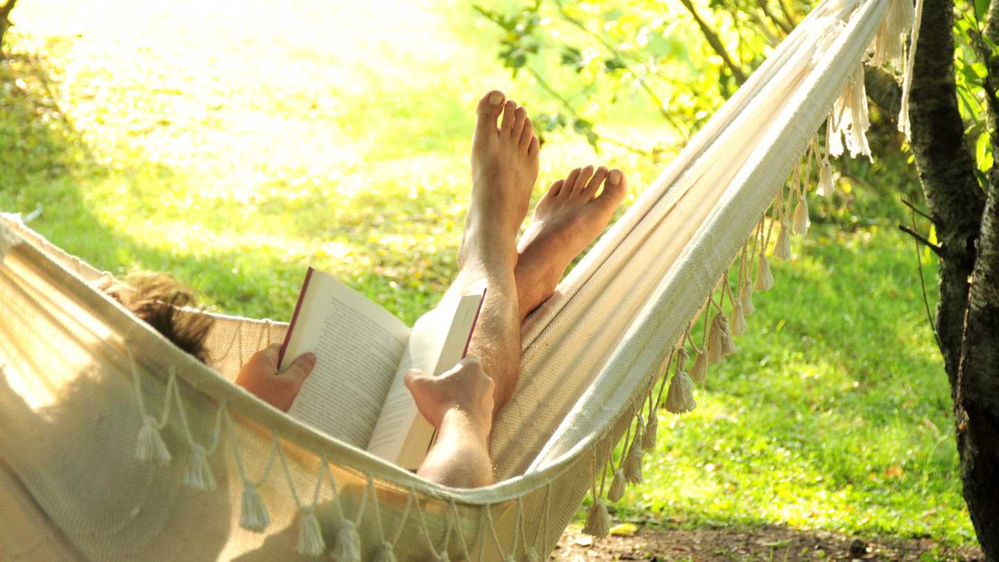 Stress-Free Travel: 7 Insider Tips from Travel Experts - Image 5